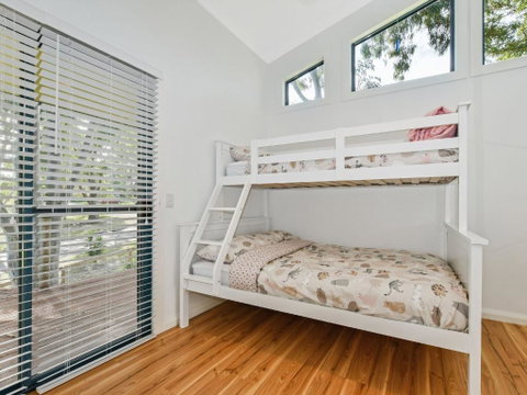 Paws & Relax - Accommodation Cooktown 1