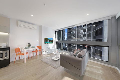 A Bright & Modern CBD Apt Next To Southern Cross - Accommodation Cooktown 2