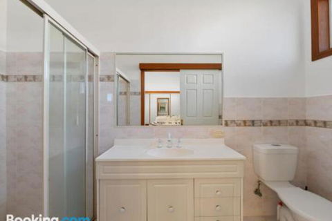 Surf Mist - Accommodation Cooktown 0