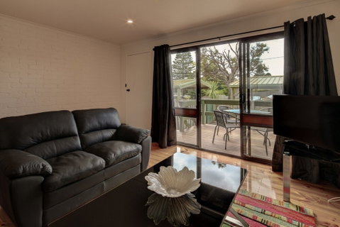 Malseeds - Accommodation Cooktown 0