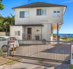 Yacaaba Beautiful Waterfront Location - Accommodation Cooktown
