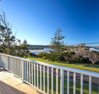 Seaside Beach House 25 Seaside Pde - Accommodation Cooktown