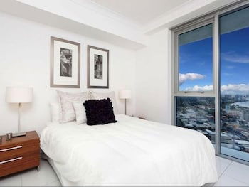 Panoramic Views At Sub Penthouse Apt - Accommodation Cooktown 1