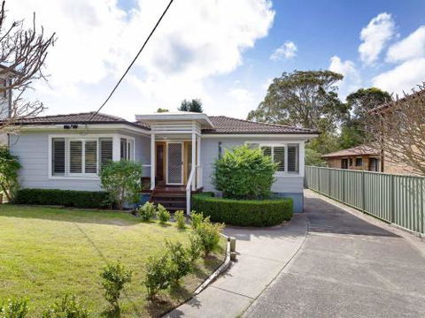 Rubys Retreat 44 Achilles Street Pet Friendly Aircon & Boat Parking - Accommodation Cooktown 5