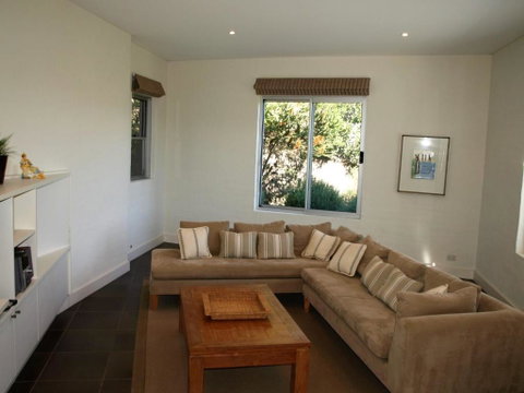 8 On COAST (4 Night Min) - Accommodation Cooktown 6
