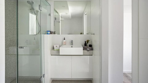 Salt 4 Getaway Luxury For 2 - Accommodation Cooktown 2