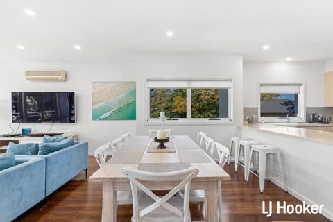 Amazing Sunrises From Your Balcony - Accommodation Cooktown 5