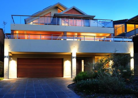 Sundecks - Accommodation Cooktown 4