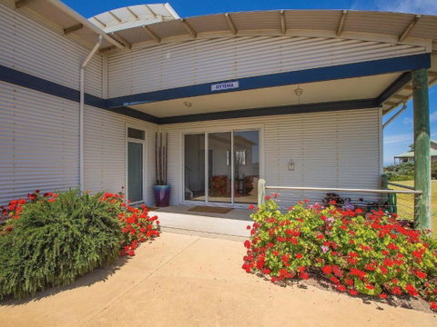 WYTONIA 1 - Accommodation Cooktown 5