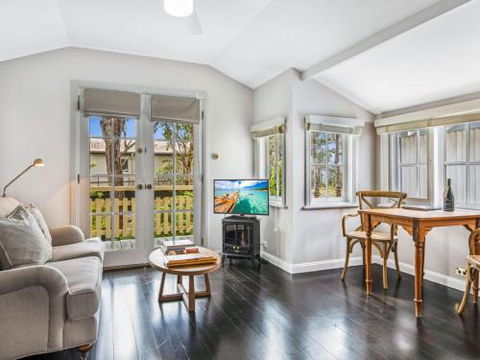 Cottage 4 Hyams Beach Seaside Cottages - Accommodation Cooktown 4