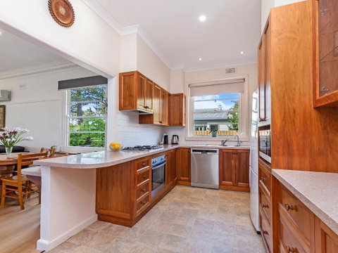 Bloom On Sackville Opt1 - Accommodation Cooktown 2