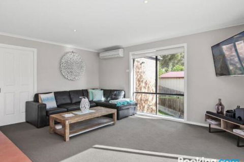 Rye Poolside Escape - Accommodation Cooktown 0