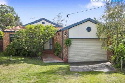 Rye Poolside Escape - Accommodation Cooktown 4