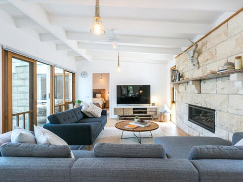 Stunning Sorrento Escape With Pool - Accommodation Cooktown 6