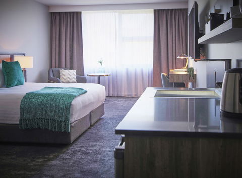 The Remington Orange - Accommodation Cooktown 6