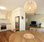 Banksia Beach House - Accommodation Cooktown