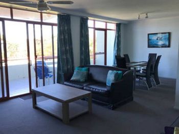 FATHOMS 19 - Accommodation Cooktown 6
