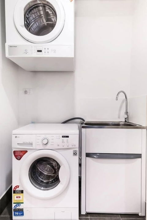 F03-darling Harbour 1 BDR APT - Accommodation Cooktown 5