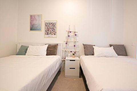 F03-darling Harbour 1 BDR APT - Accommodation Cooktown 2