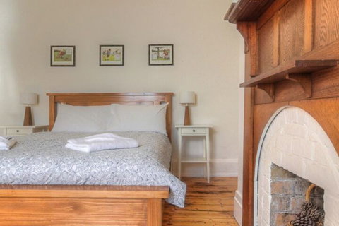 Youngs Cottage - Accommodation Cooktown 6