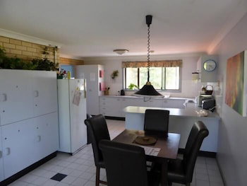 Tanoshii Spa & The Edge Spa Stay - Accommodation Cooktown 5