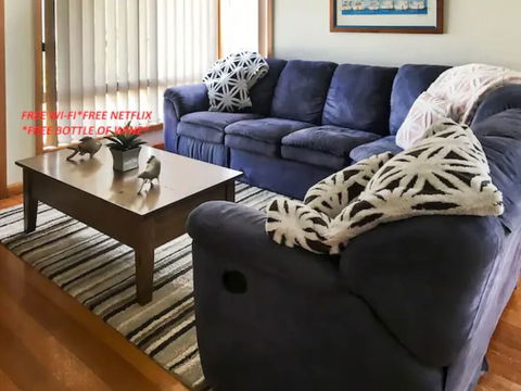 Rye Sleeps 10, Great Weekender - Accommodation Cooktown 5