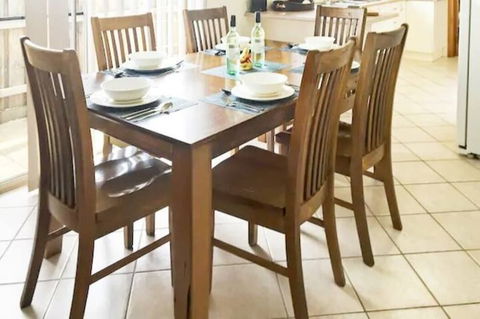 Rye Sleeps 10, Great Weekender - Accommodation Cooktown 3