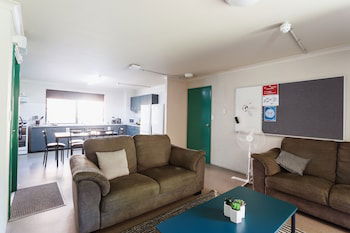 Guild House - Accommodation Cooktown 6