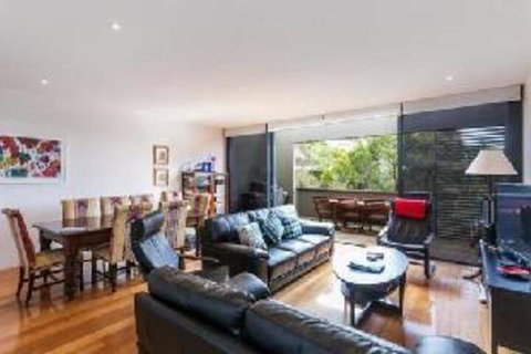 Anglesea Surf Beach Apartments - Accommodation Cooktown 3