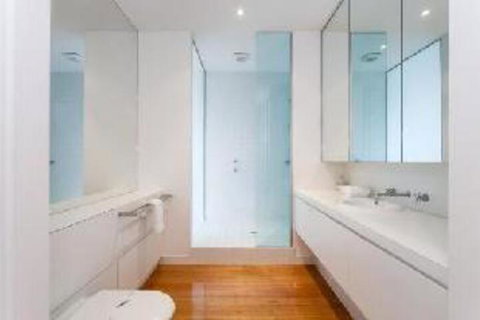 Anglesea Surf Beach Apartments - Accommodation Cooktown 1