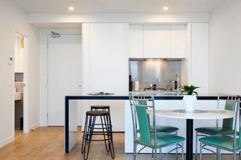 Stunning Harbour & City View Loft - Accommodation Cooktown 1