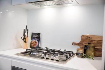 Central City Designer Pad - Accommodation Cooktown 5