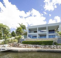 Gold Coast Luxury Waterfront House - Accommodation Cooktown