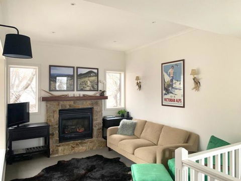 Reindeer 6 - Accommodation Cooktown 3