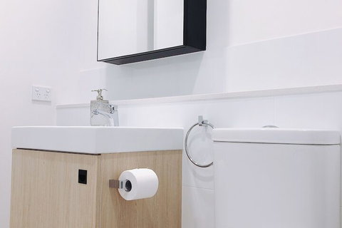 St.Tropez Apartment - Accommodation Cooktown 1