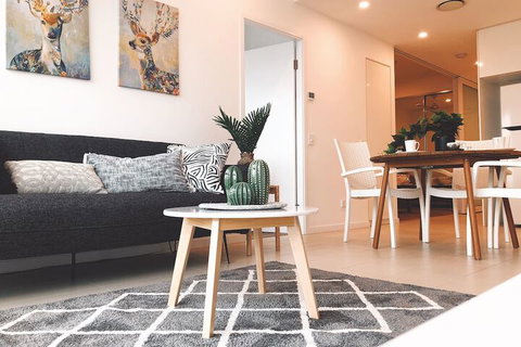 St.Tropez Apartment - Accommodation Cooktown 5