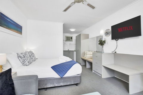 Bayscape Studio Glenelg - Accommodation Cooktown 4