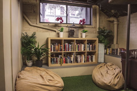 Mad Monkey Backpackers Bayswater - Accommodation Cooktown 1