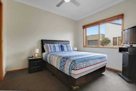 Apartments On Church - Unit 7 - Accommodation Cooktown 3