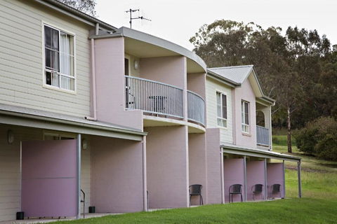BATHURST GOLDFIELDS MOTEL On MOUNT PANORAMA - Accommodation Cooktown 3