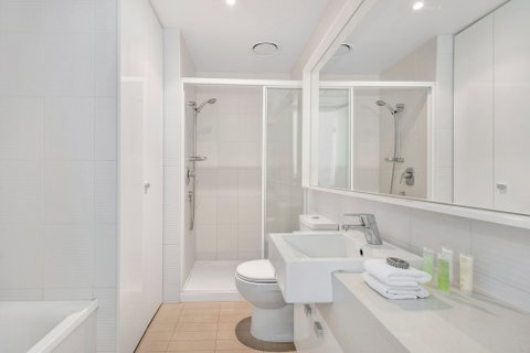 MJ Shortstay Whiteman St Apartments - Accommodation Cooktown 0