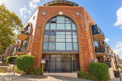 Stylish 2 Bedroom Apartment In The City - Accommodation Cooktown 4