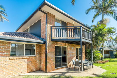 Bayside Court Apartments - Accommodation Cooktown 4