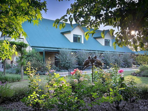 Stableford House Bed & Breakfast - Accommodation Cooktown 2