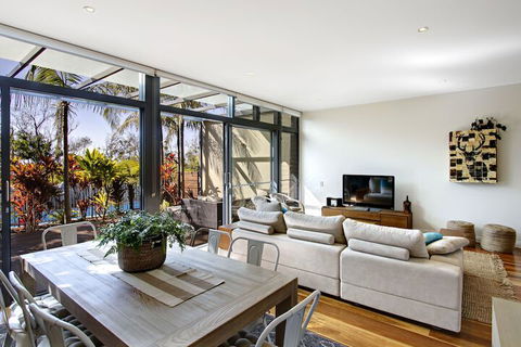 A PERFECT STAY - Ocean View At Kiah - Accommodation Cooktown 4