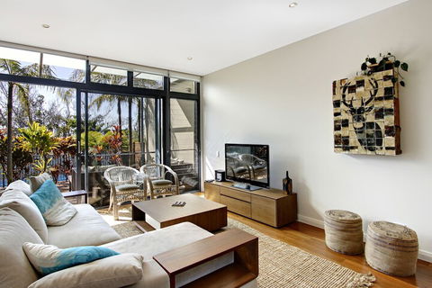 A PERFECT STAY - Ocean View At Kiah - Accommodation Cooktown 2