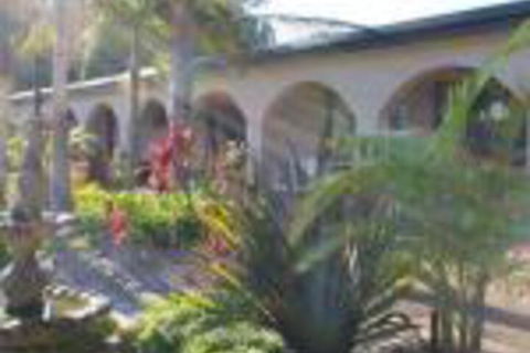Batemans Bay Manor - Accommodation Cooktown 0