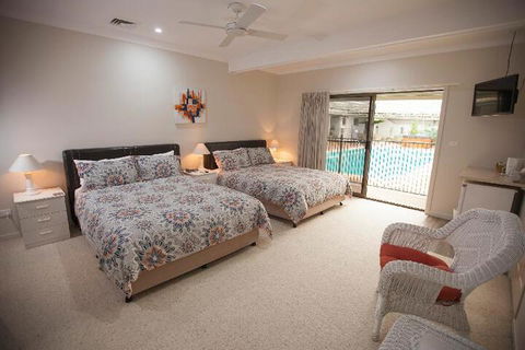 Batemans Bay Manor - Accommodation Cooktown 3