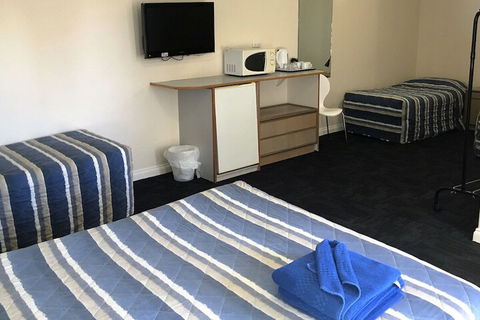 City West Motel - Accommodation Cooktown 4