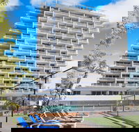 Elouera Tower Beachfront Apartments - Accommodation Cooktown